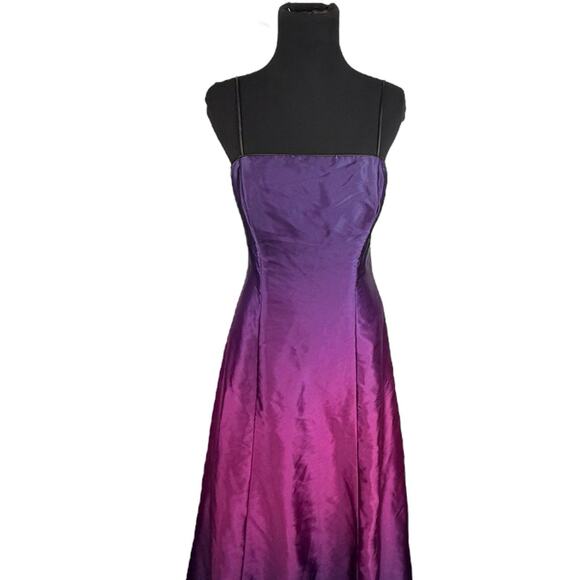 Morgan And Co Vintage Maxi Dark Purple Prom Ombré Tie Back Dress Sz 9/10 READ - Picture 7 of 14